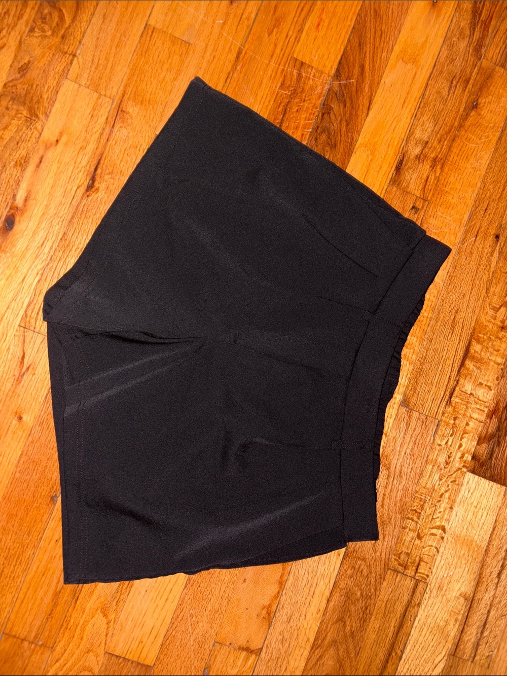 High-Waist Black Women's Shorts - Sleek Everyday Style